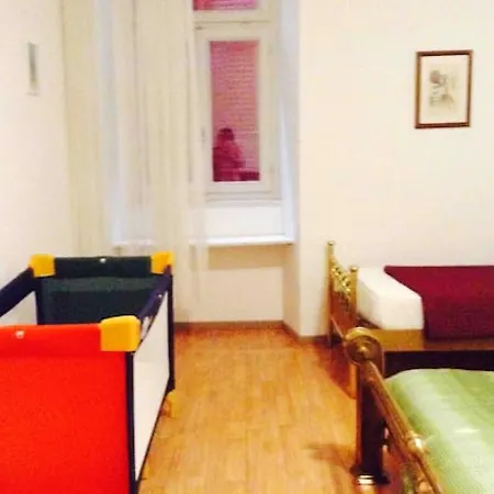 One Bedroom Appartement With Wifi At Locarno アパート ロカルノ